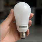 عبوة من 3 مصابيح SYLVANIA 15 واط موفّرة للطاقة – قاعدة E27 – 800 لومن